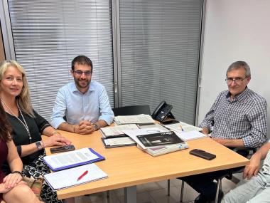 El Consell de Mallorca visita la Diputació de Girona per a conèixer el seu servei d'assistència municipal