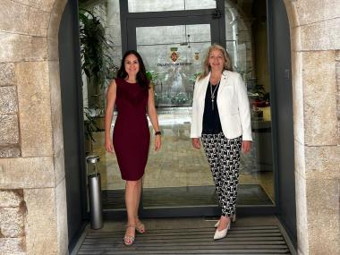 El Consell de Mallorca visita la Diputació de Girona per a conèixer el seu servei d'assistència municipal