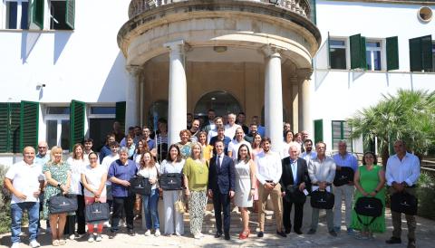 El Consell de Mallorca lliura 230 ordinadors portàtils a 46 ajuntaments amb càrrec als Fons Europeus Next Generation
